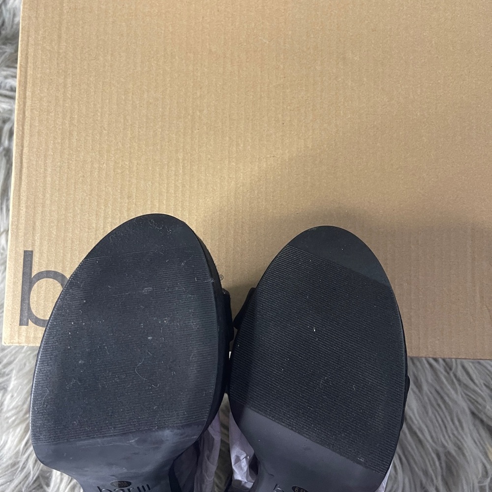 Black Heels - image 6